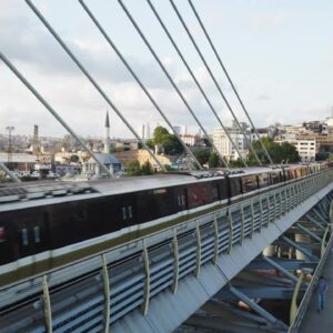 دانلود فوتیج ایستگاه مترو در استانبول